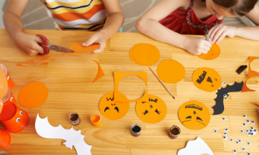 3 Awesome Halloween Crafts to Do with Kids